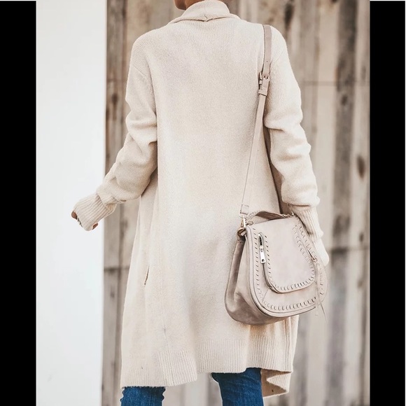 Bohemian Powder Knit Cardigan Sweater, Wide Collar - Picture 4 of 8